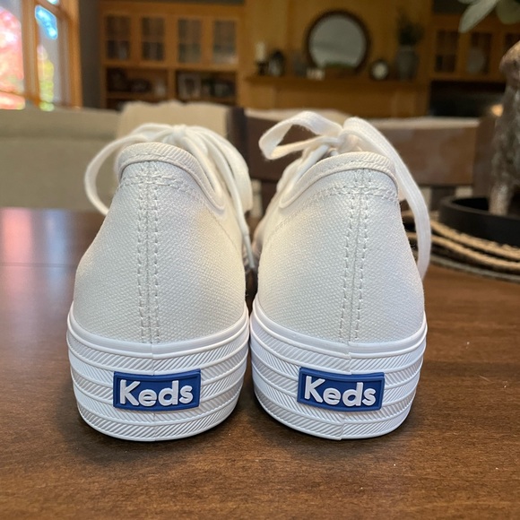 Keds triple up canvas lace up sneakers. Womens size 7. - Picture 6 of 11